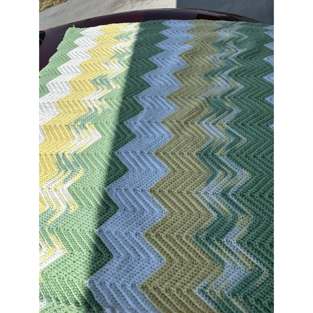 Handmade Crochet Blanket 42x79 Yellow Green White Chevron Zig Zag Throw Afghan